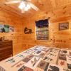 Отель Bama Bear's Den 4 Bedroom Cabin by Redawning, фото 25
