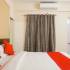 Отель Twin Towers 1 By OYO Rooms, фото 2