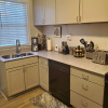 Отель Comfy Cozy Detroit Find, фото 8