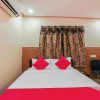 Отель OYO Flagship 18926 Tourist Krishna Inn, фото 12