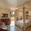 Отель Forte dei Marmi renewed 6 bedroom villa, фото 6