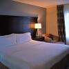 Отель Staybridge Suites Cranbury, an IHG Hotel, фото 10