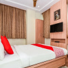 Отель Capital O 41054 Hotel Raj And Restaurant, фото 20
