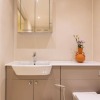 Отель The Woking Wonder - Captivating 3bdr Flat With Parking, фото 31