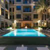 Отель Luxurious King Sized BED Midtown Fully Equipped Condo -, фото 3