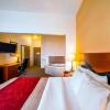 Отель Comfort Inn & Suites Greenville I-70, фото 7