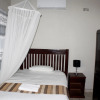 Отель Dzimbahwe Guest Lodge, фото 4