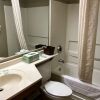 Отель Quincy Inn and Suites, фото 7