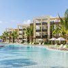 Отель Beach Front Luxury Apartment - BlueBeach, фото 1