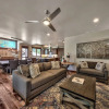 Отель Gondola Vista 3 - 4 Br Townhouse, фото 10