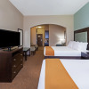 Отель Holiday Inn Express Hotel & Suites Victoria, an IHG Hotel, фото 6