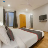 Отель OYO Townhouse 213 Artemis Hospital, фото 5