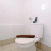 Отель Strategic Designed And Simply 2Br At Bassura City Apartment, фото 10