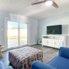 Отель One Piece Duplex With Pool 2 Minutes From Beach Flagler Avenue, фото 5