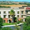 Отель Hampton Inn & Suites Paso Robles, фото 42