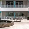 Отель Bold CozySuites w/pool, gym, roof #10, фото 1