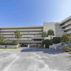 Отель Palm Court Yacht Club #308, фото 1