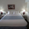 Отель Whites City Resort, фото 3