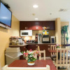 Отель Hometown Inn & Suites Jacksonville - Butler Blvd./Southpoint, фото 10