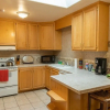 Отель Charming 3-bedroom in East Palo Alto, фото 4