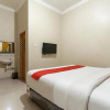 Отель RedDoorz At Joyce Guest House Medan, фото 4
