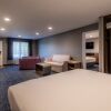 Отель Anaheim Camelot Inn & Suites, фото 13