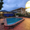 Отель Browns at Broadbeach Motel, фото 8