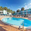 Отель West Beach Condo Unit 116 2 Bedrooms 1 Bathroom Condo, фото 11