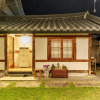 Отель Jeonju Hanok Maeul Sarang Namu Hanok Pension, фото 3