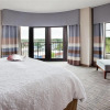 Отель Hampton Inn and Suites Chapel Hill Carrboro Downtown, фото 4