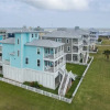 Отель New Listing! The Water House: New Near Beach 3 Bedroom Home, фото 1