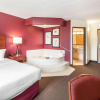 Отель SureStay Plus Hotel by Best Western Litchfield, фото 23