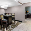 Отель La Quinta Inn & Suites by Wyndham Roswell, фото 22