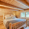 Отель Secluded Greenville Cabin: Walk to Moosehead Lake!, фото 10