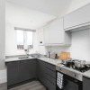 Отель Skyvillion -vineyard Court- Enfield 1bed Wbalcony, фото 6