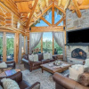 Отель Slopeside Lodge, фото 19