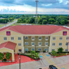 Отель Comfort Suites Tomball Medical Center, фото 24