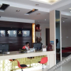 Отель Zhoushan Yiqiao Business Hotel, фото 1