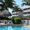 Отель Sanibel Siesta on the Beach Unit 305 2 Bedrooms 2 Bathrooms Condo, фото 12