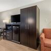 Отель Quality Inn & Suites, фото 48