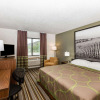 Отель Super 8 by Wyndham Storm Lake, фото 5