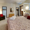 Отель Gray Wolf Lodge, фото 4