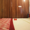 Отель OYO 1262 Apartment near Medanta, фото 7