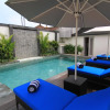 Отель Villa Tukit Seminyak, фото 3