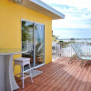 Отель Misty Isles Redington Beachfront Suites 3 and 4, фото 32