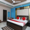 Отель OYO 4096 Hotel Divyanshi, фото 3