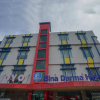 Отель OYO 987 Hotel Bina Darma, фото 7