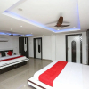 Отель OYO 23090 Hotel Mani Bhai Patel, фото 22