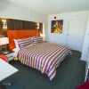 Отель Mother Earth Motor Lodge, фото 3