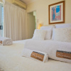 Отель Noosa Riviera, фото 1